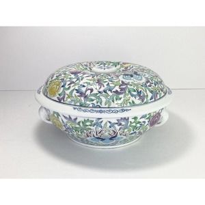 Macau Chinese Lidded Colorful Handpainted Porcelain Lidded Serving Bowl, 10”